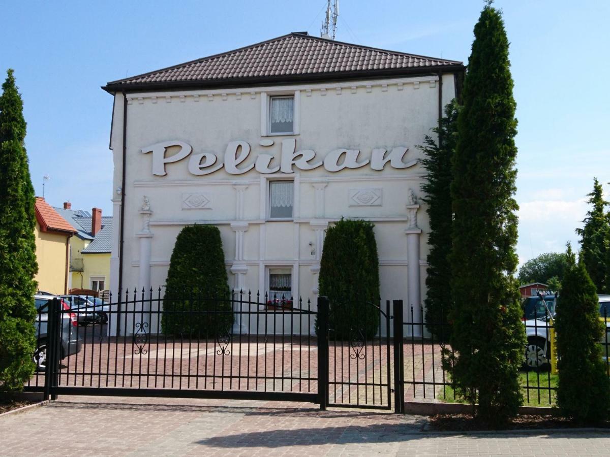 Pelikan I 로비 외부 사진